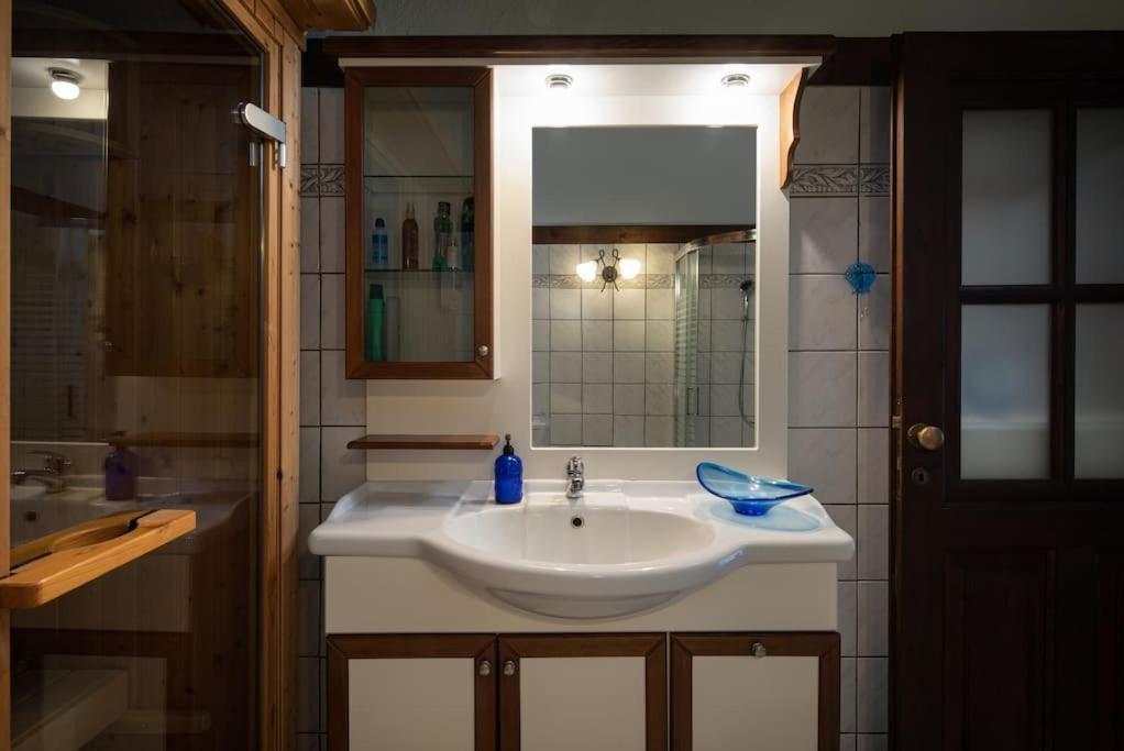 Traditionelles Appartement Athos Shadow Am Meer Paralia Sikias Eksteriør billede
